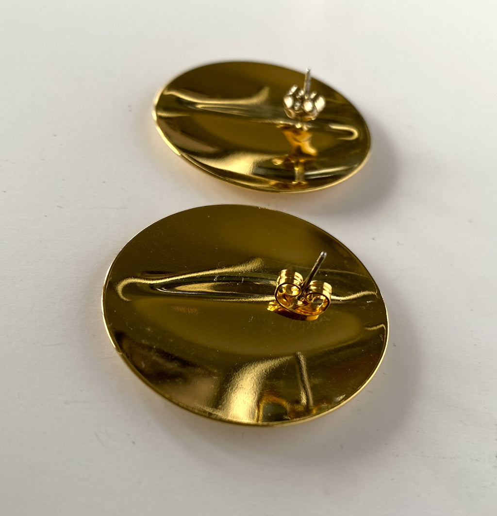 EVELYN Gold Crease Posts