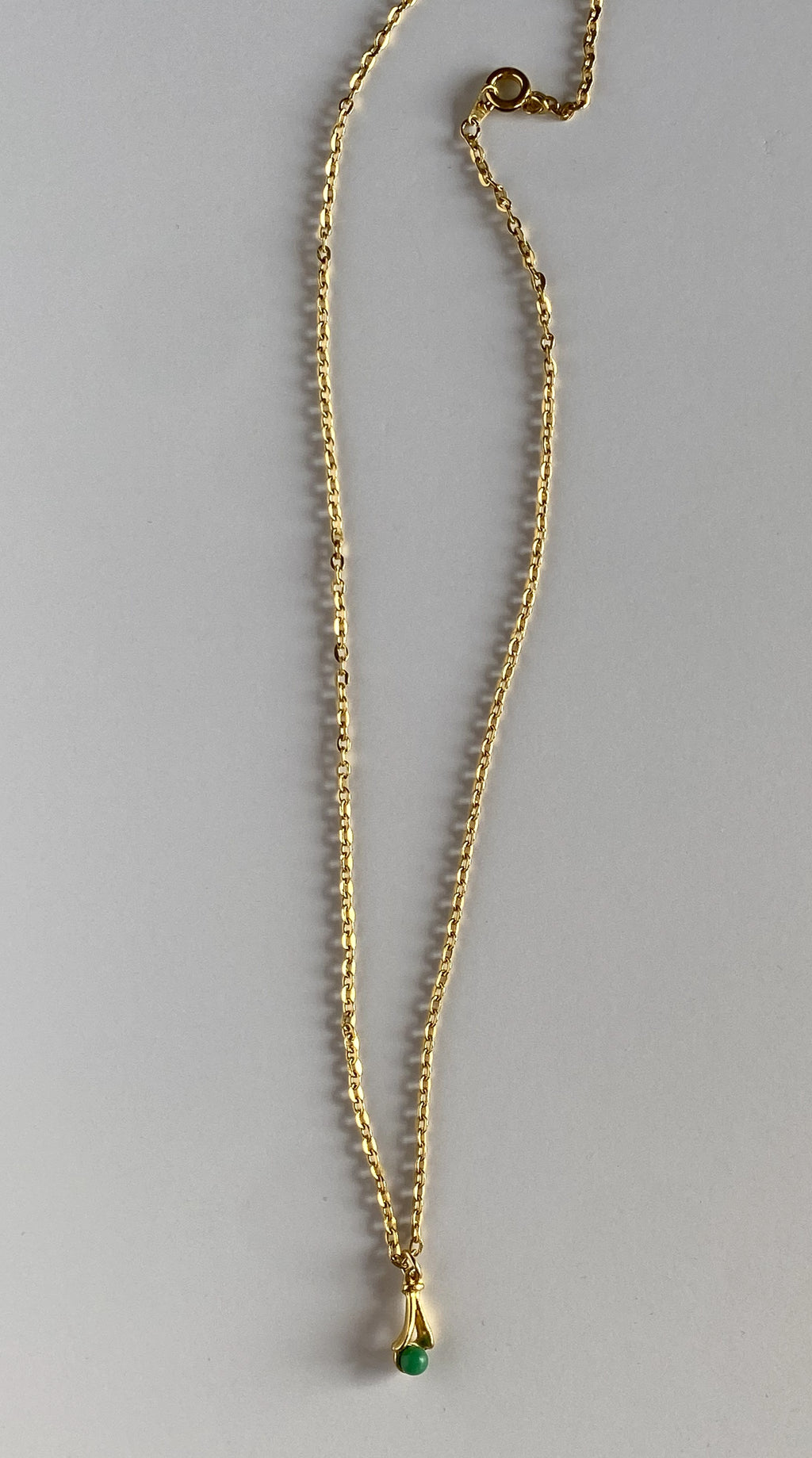 BELLA Tiny Green Bead Choker